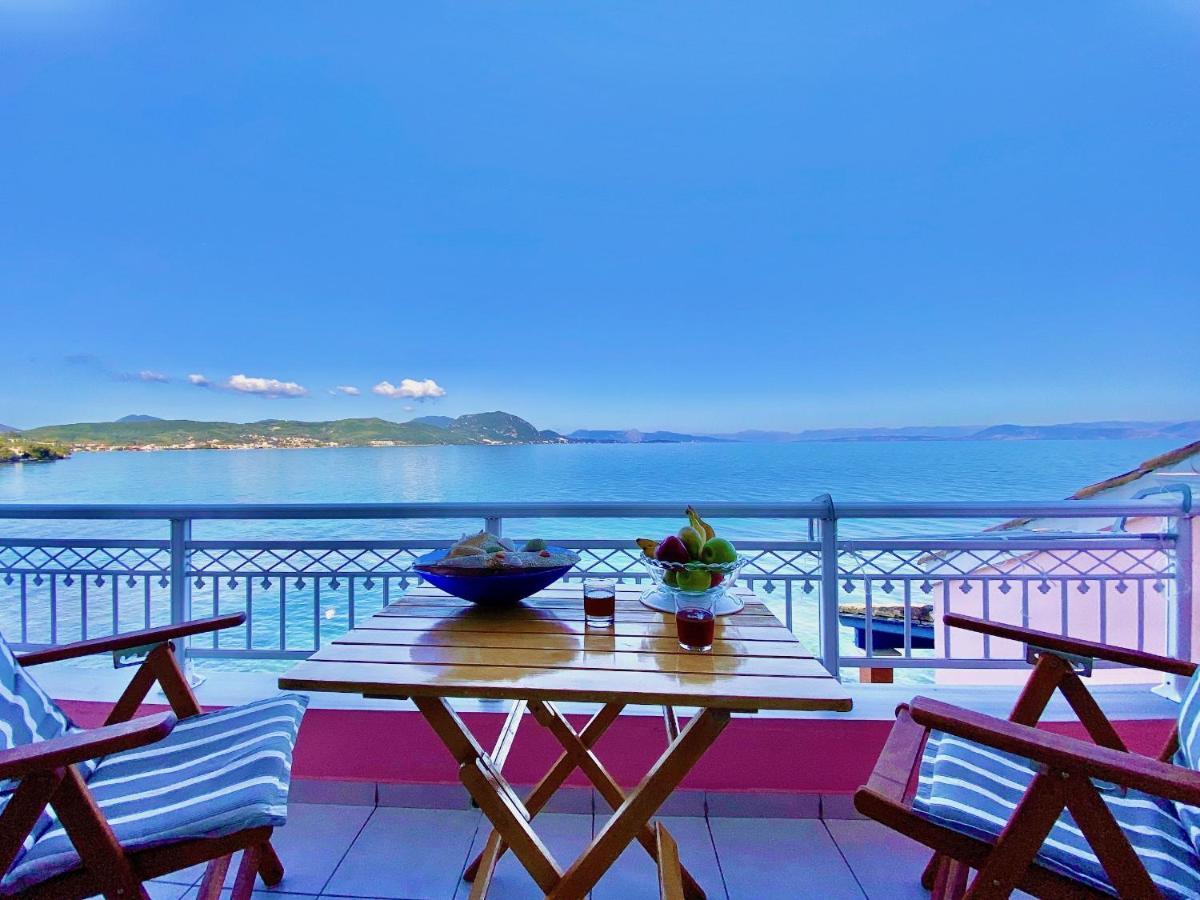 Seafront Villa Ourania 메손기 외부 사진