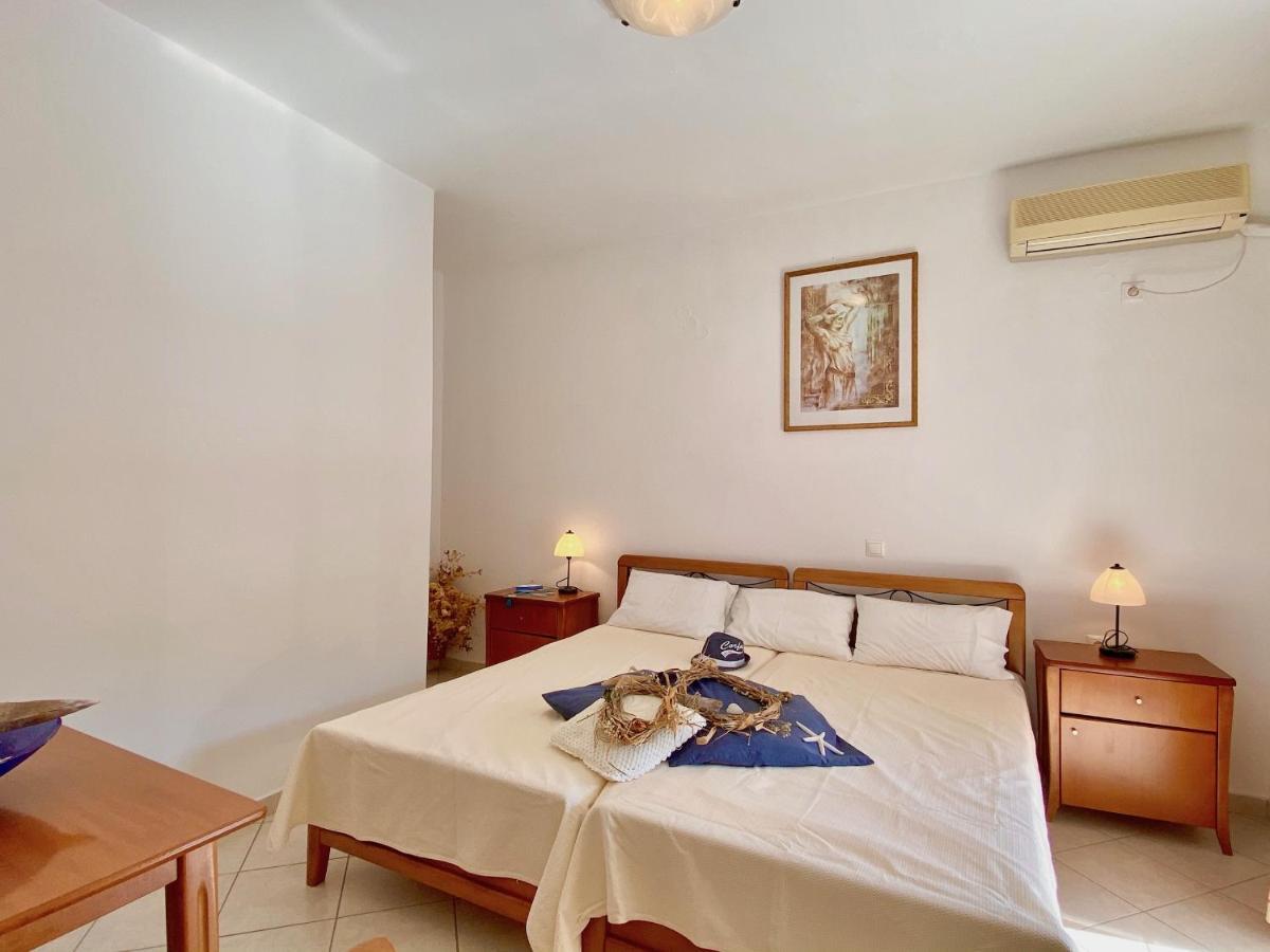 Seafront Villa Ourania 메손기 외부 사진