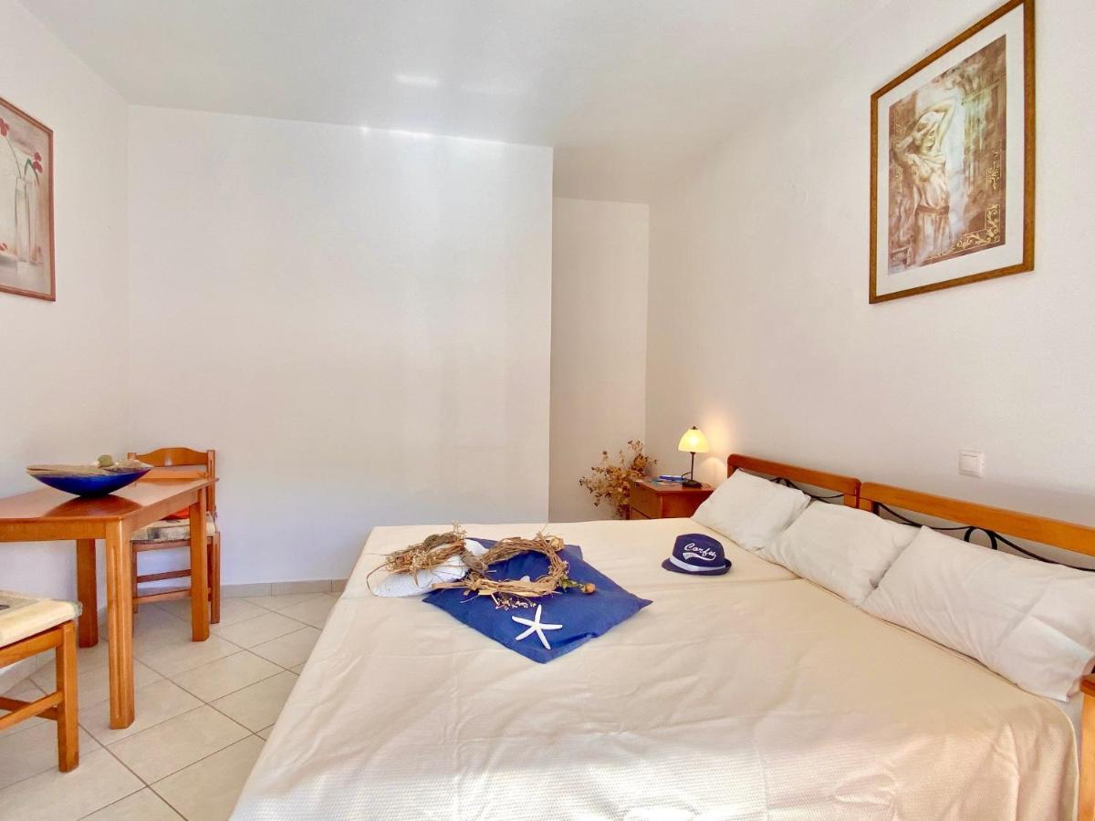 Seafront Villa Ourania 메손기 외부 사진