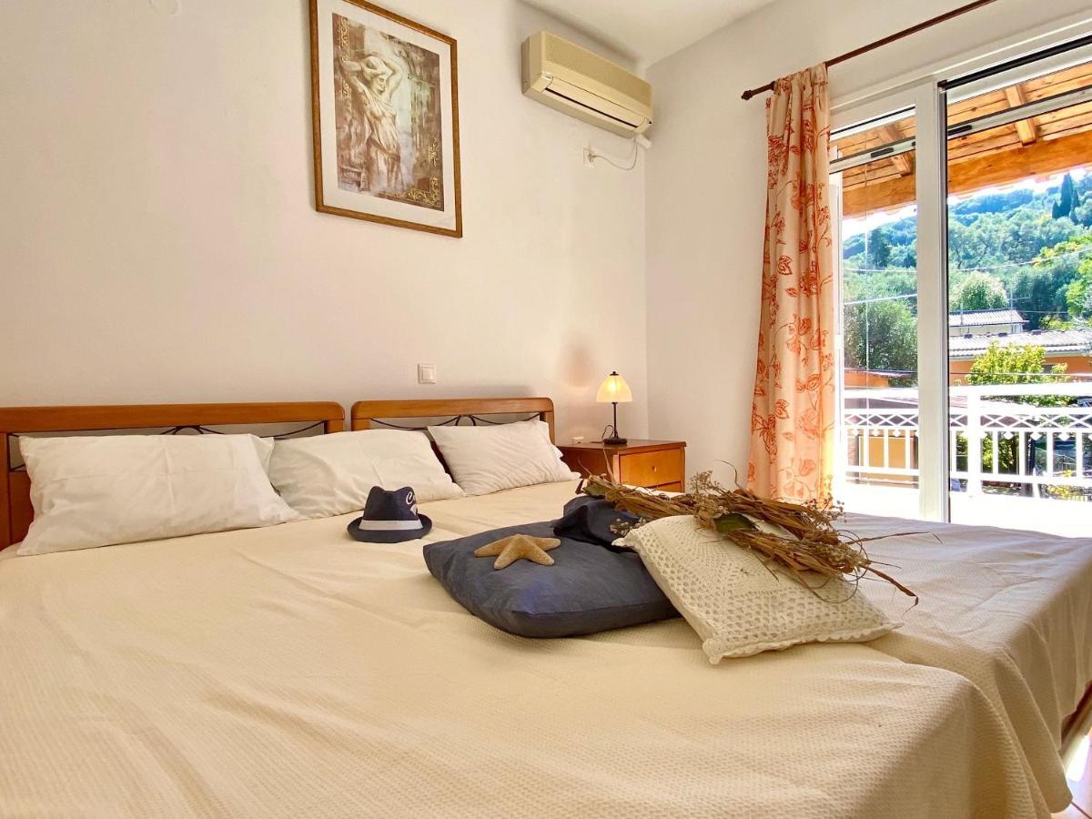 Seafront Villa Ourania 메손기 외부 사진