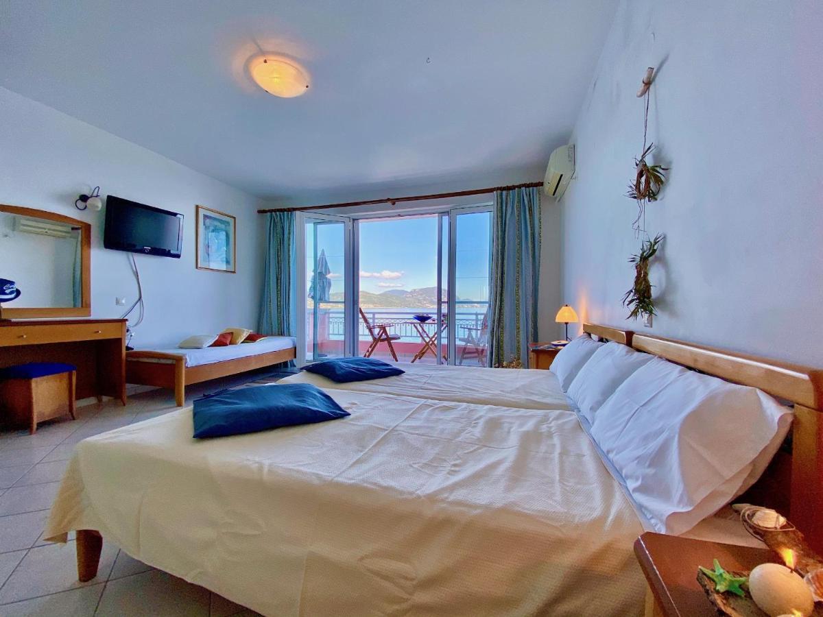 Seafront Villa Ourania 메손기 외부 사진