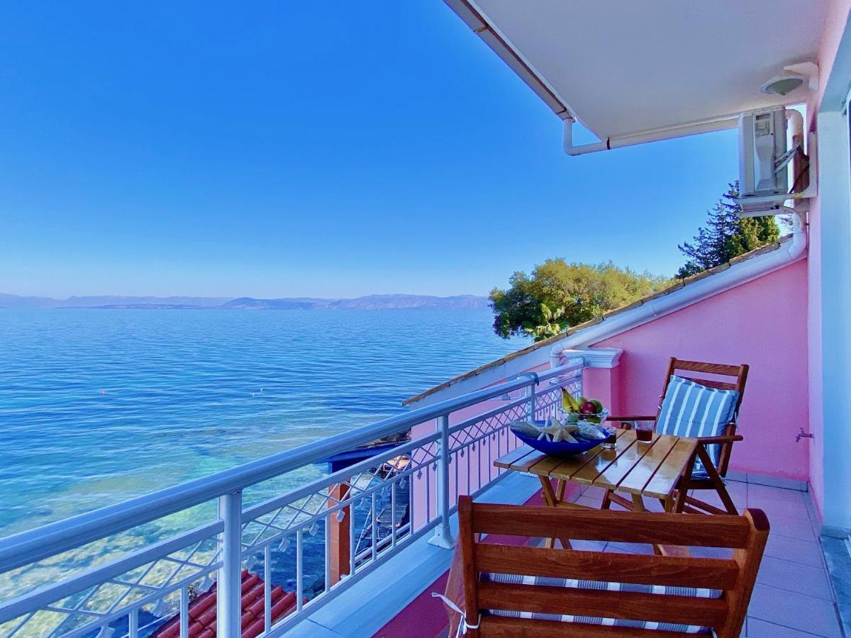 Seafront Villa Ourania 메손기 외부 사진